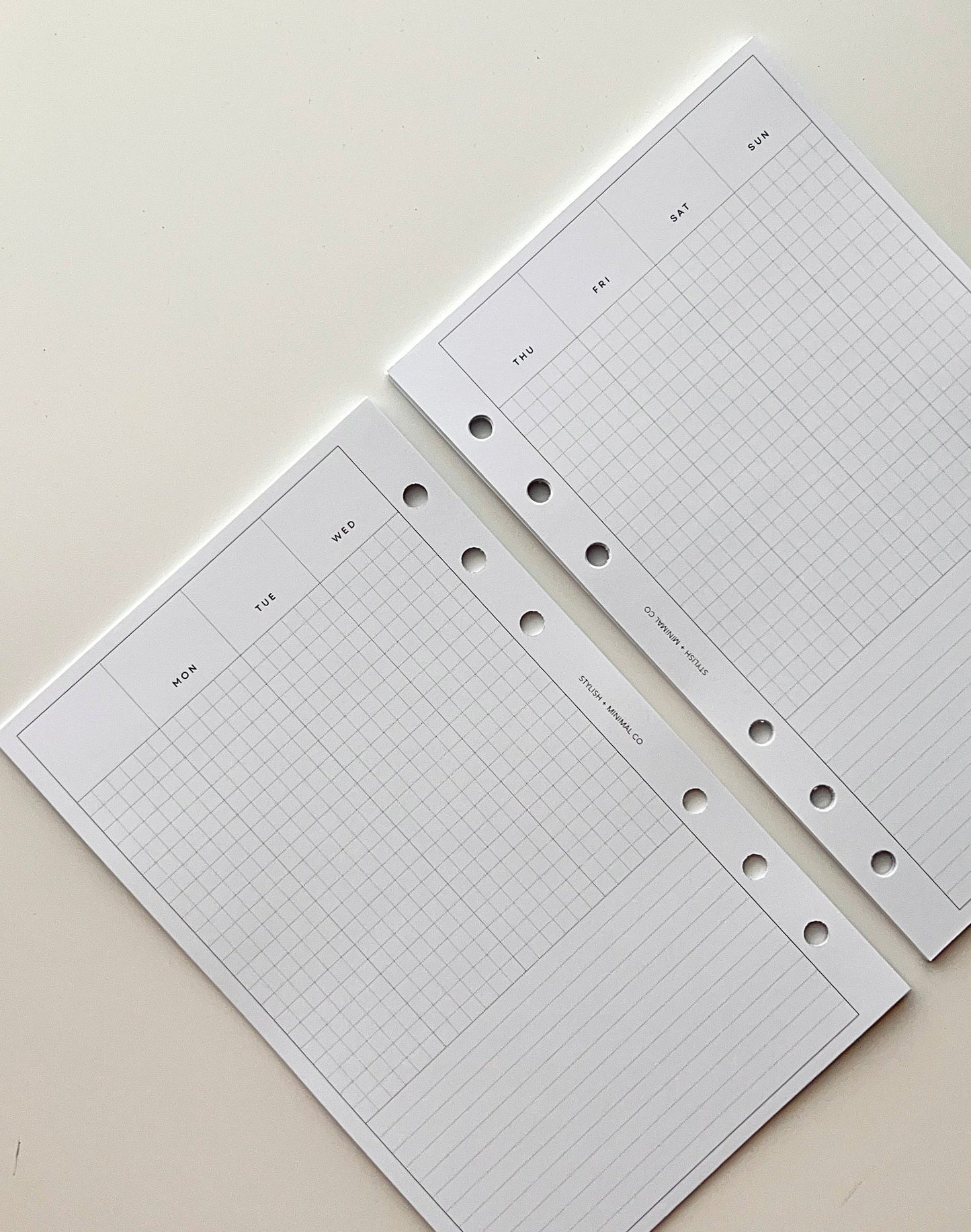 Vertical Grid + Lined Weekly UNDATED WO2P