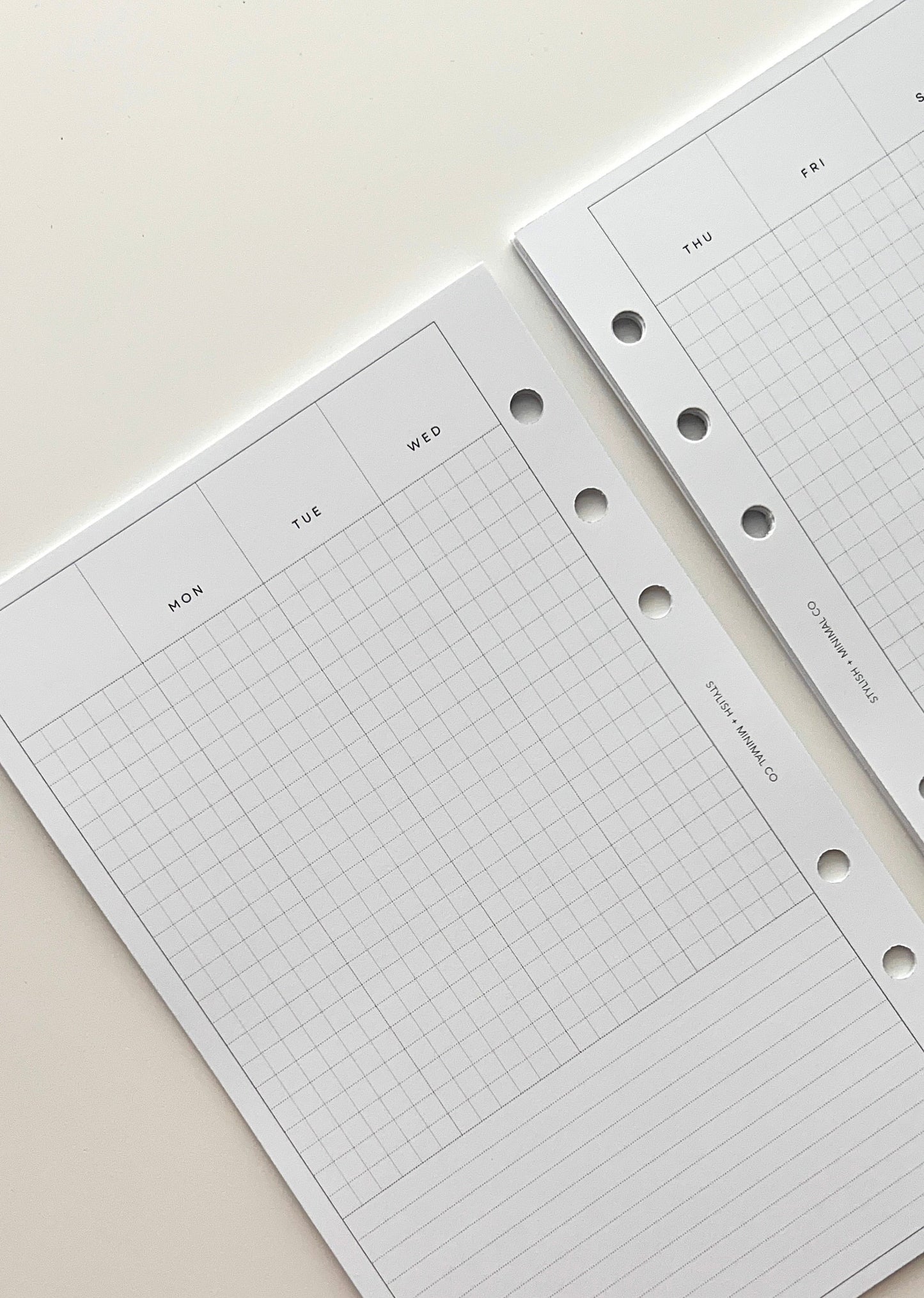 Vertical Grid + Lined Weekly UNDATED WO2P