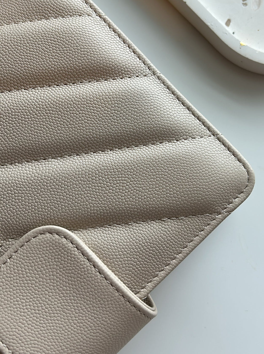 DE-RINGED B6 beige quilted caviar planner cover - snug fit