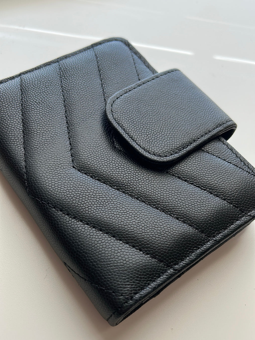 GLITCH black/beige quilted caviar passport TN - ALL SALES FINAL