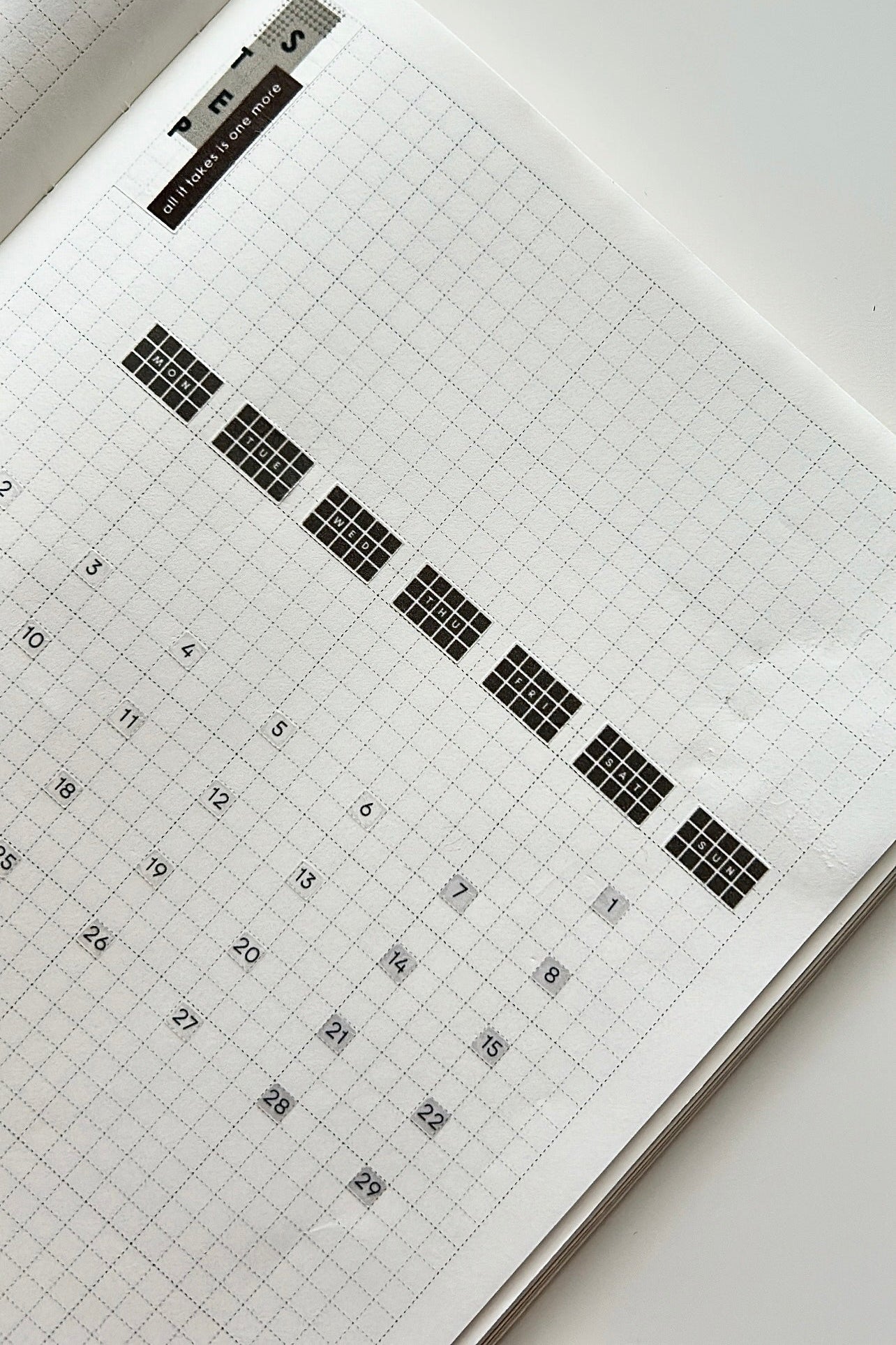 365 calendar numbers - 4mm squares