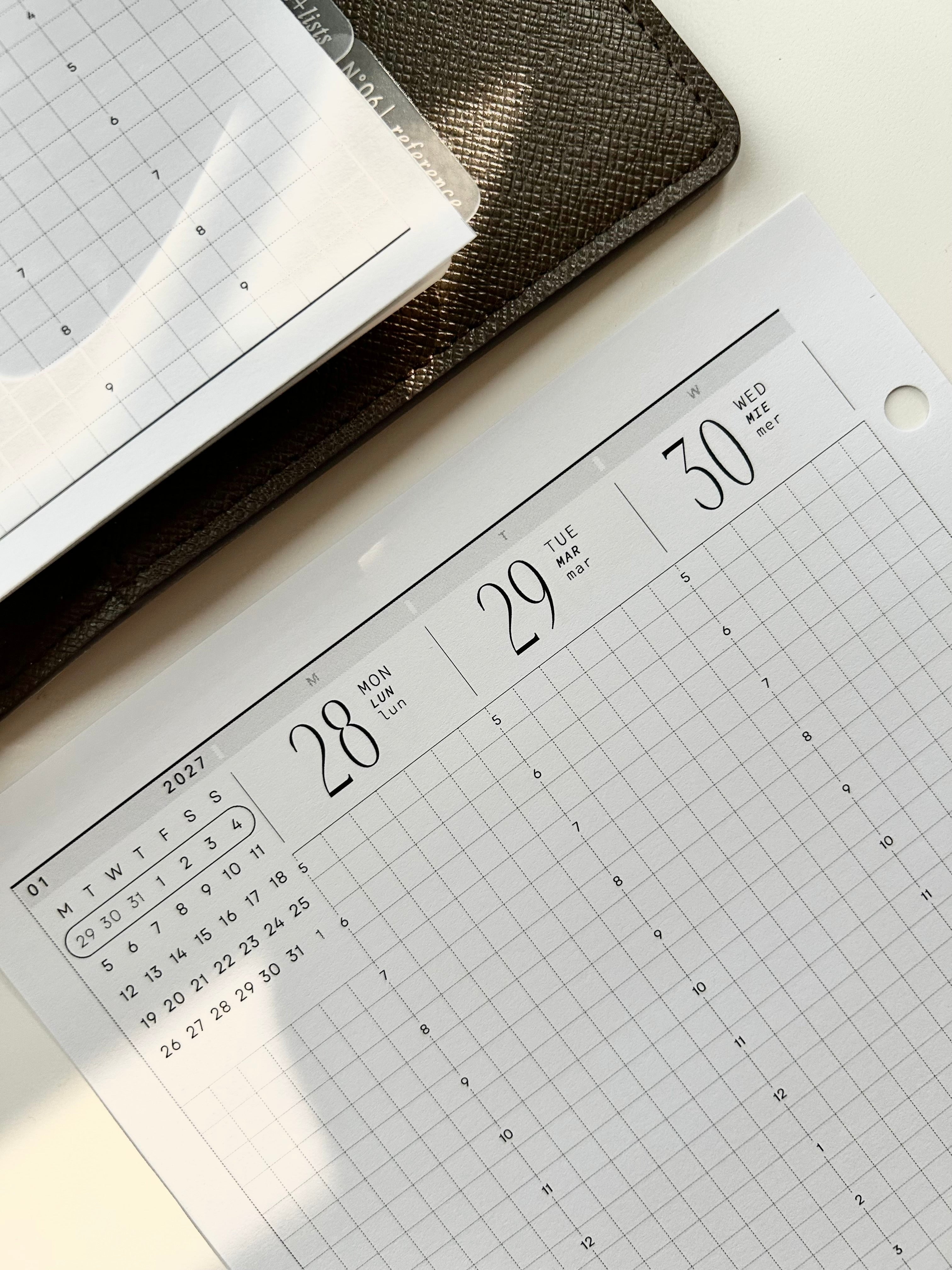 2027 Vertical Schedule Weeklies WO2P - A5 PE