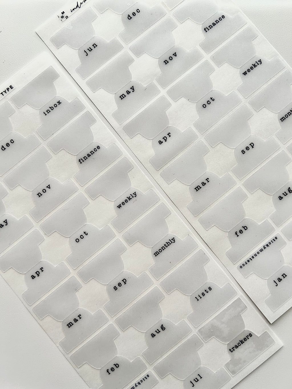 B6 plastic index tabs - months abbreviated