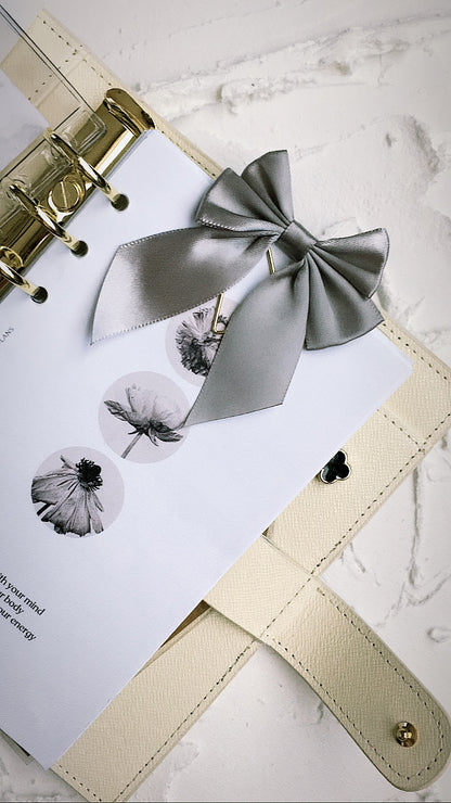 double bow deco with paper clip