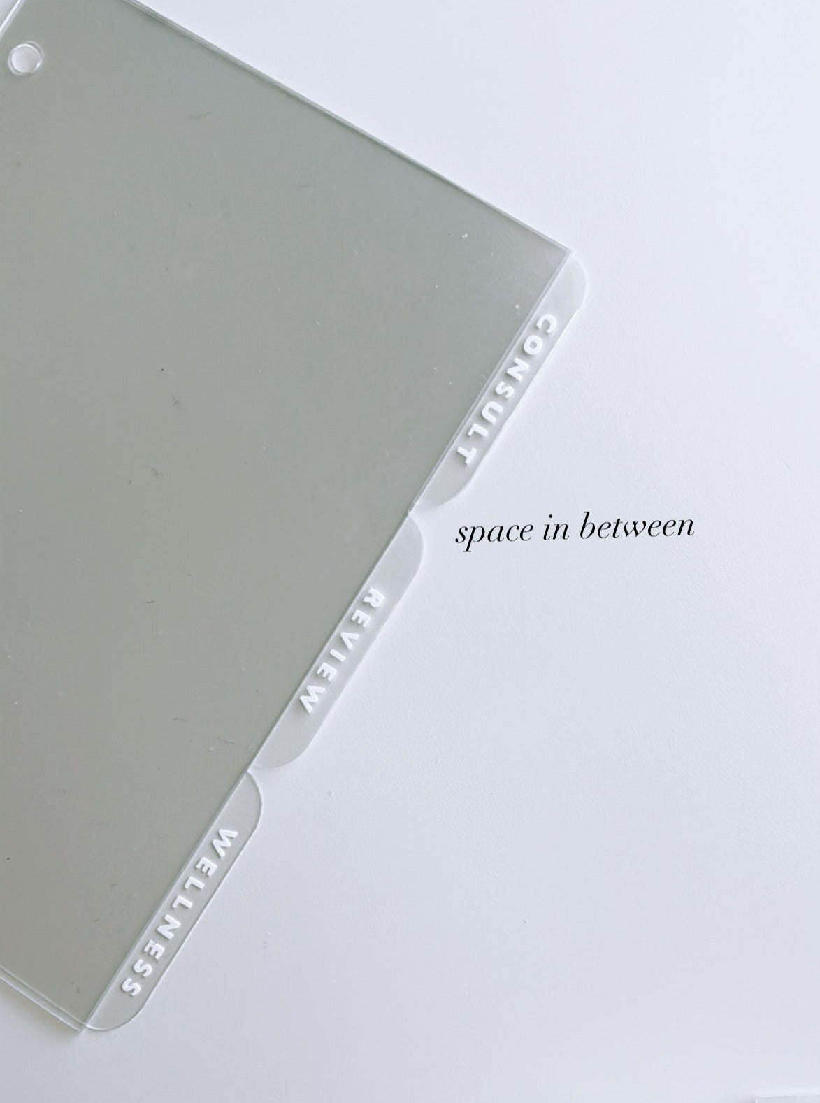 custom white on clear contoured dividers